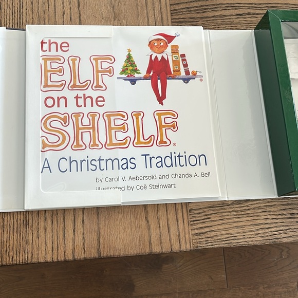 Elf on the Shelf - Picture 3 of 5